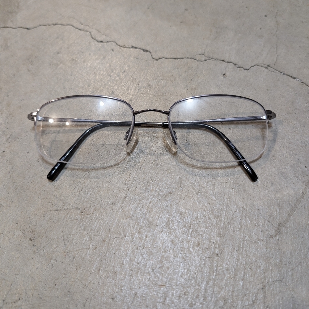 Flexon 606 Glasses Frame Gunmetal Gray
